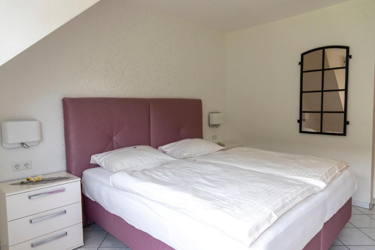 Weinhaus Henerichs Otel Pommern Dış mekan fotoğraf